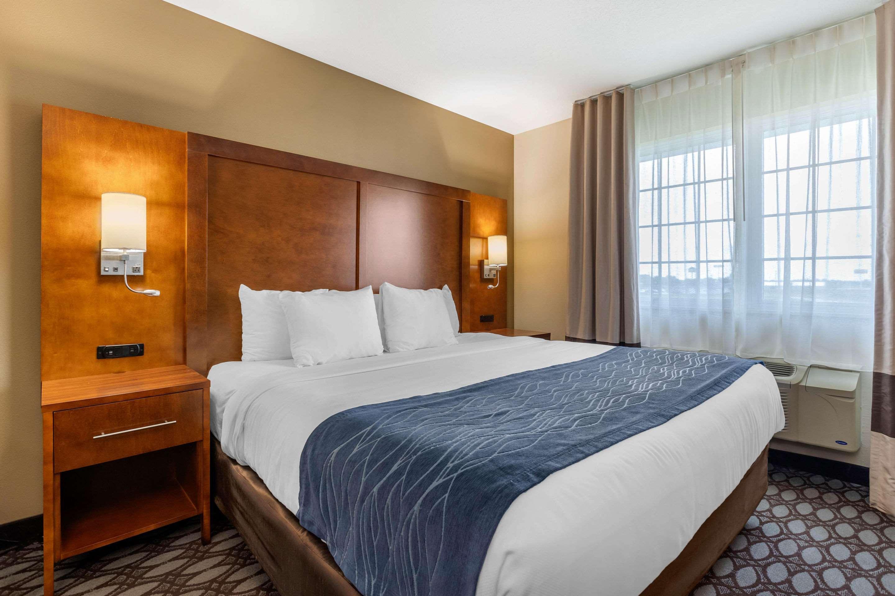Comfort Inn Story City Exteriér fotografie